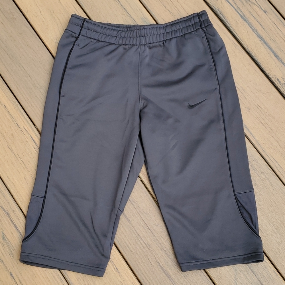 💥6/$20💥Nike Dri Fit capris